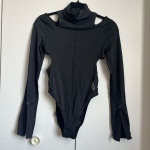 NIKE NikeLab City Cut-Out Bodysuit, US M